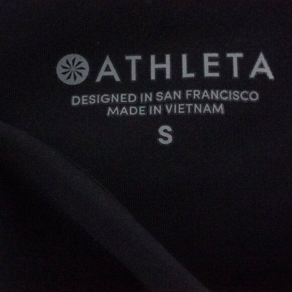 Athleta Stellar Crop Pant Womens Small Black Athleisure Travel Preppy - Picture 3 of 9